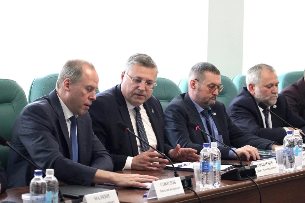 Заместитель руководителя Росрыболовства Василий Соколов провел в Волжско-Каспийском филиале ВНИРО совещание по ключевым вопросам рыбохозяйственной отрасти