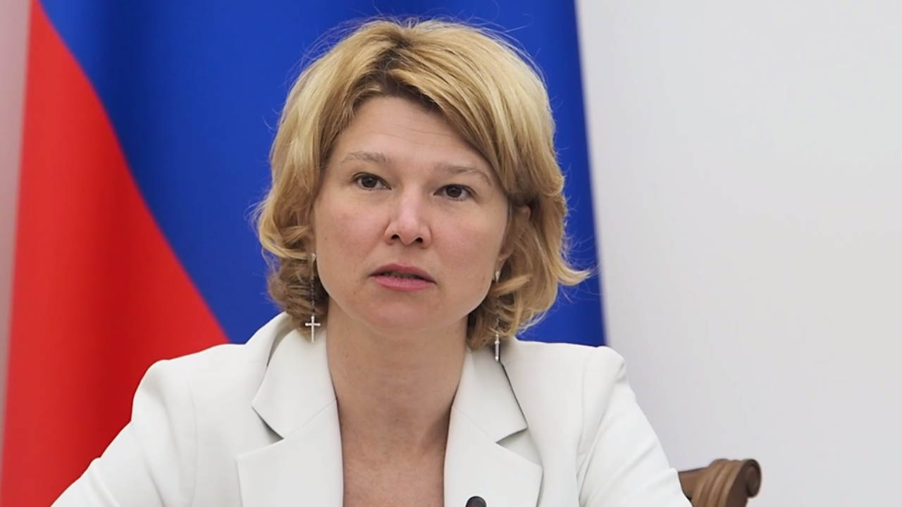 Поздравление министра сельского хозяйства РФ Оксаны Лут с Днем рыбака