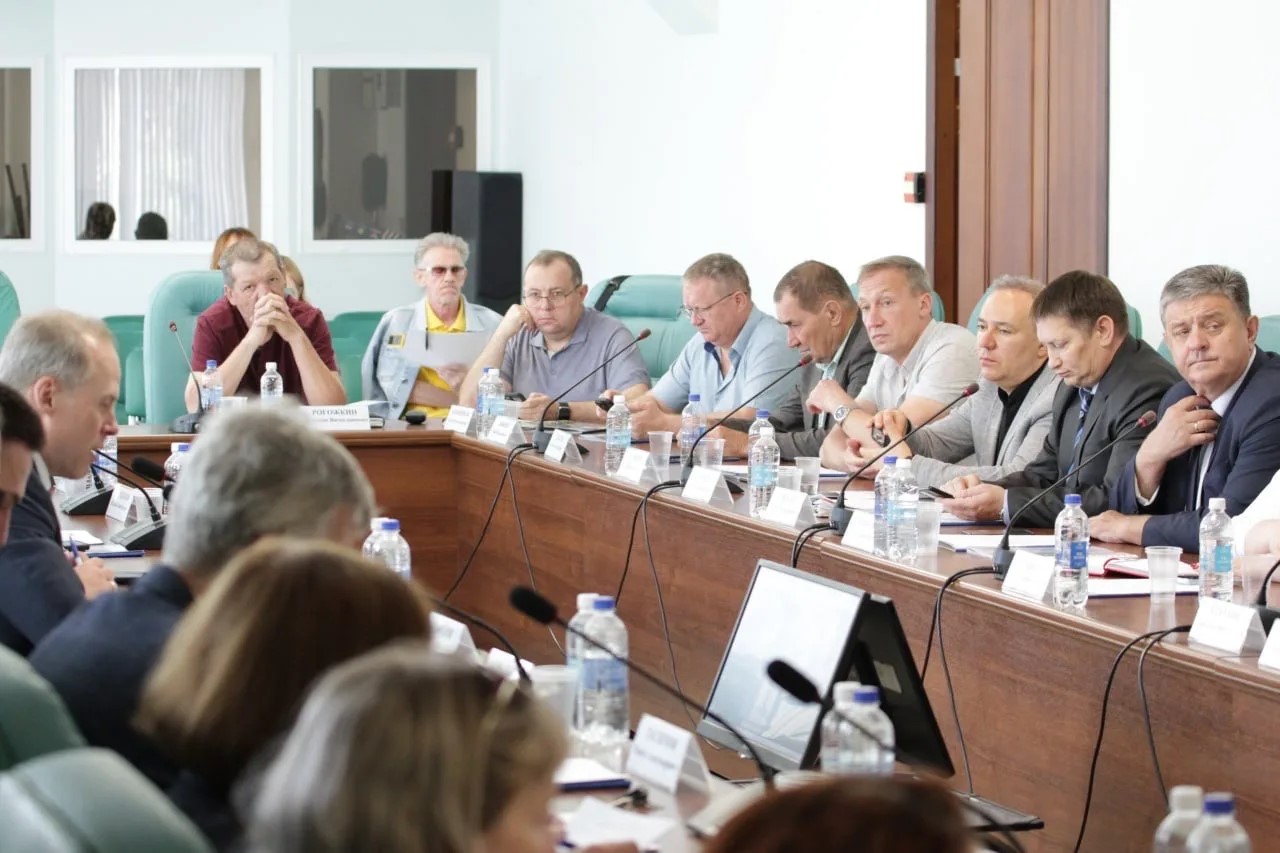 Заместитель руководителя Росрыболовства Василий Соколов провел в Волжско-Каспийском филиале ВНИРО совещание по ключевым вопросам рыбохозяйственной отрасти