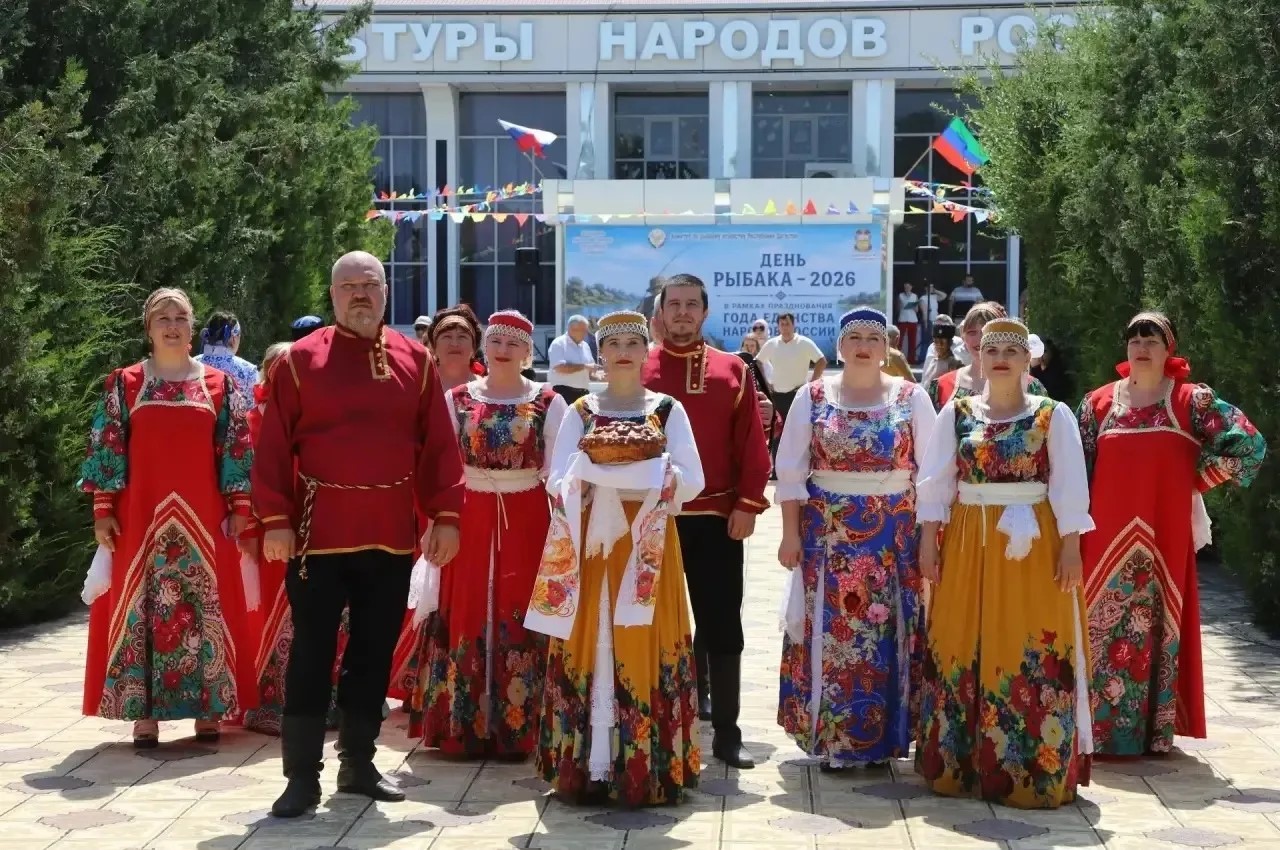 Заместитель министра по туризму и народным художественным промыслам РД Анна Сергеевна Безрукова приняла участие в праздновании Дня рыбака в селе Аверьяновка, Кизлярского района